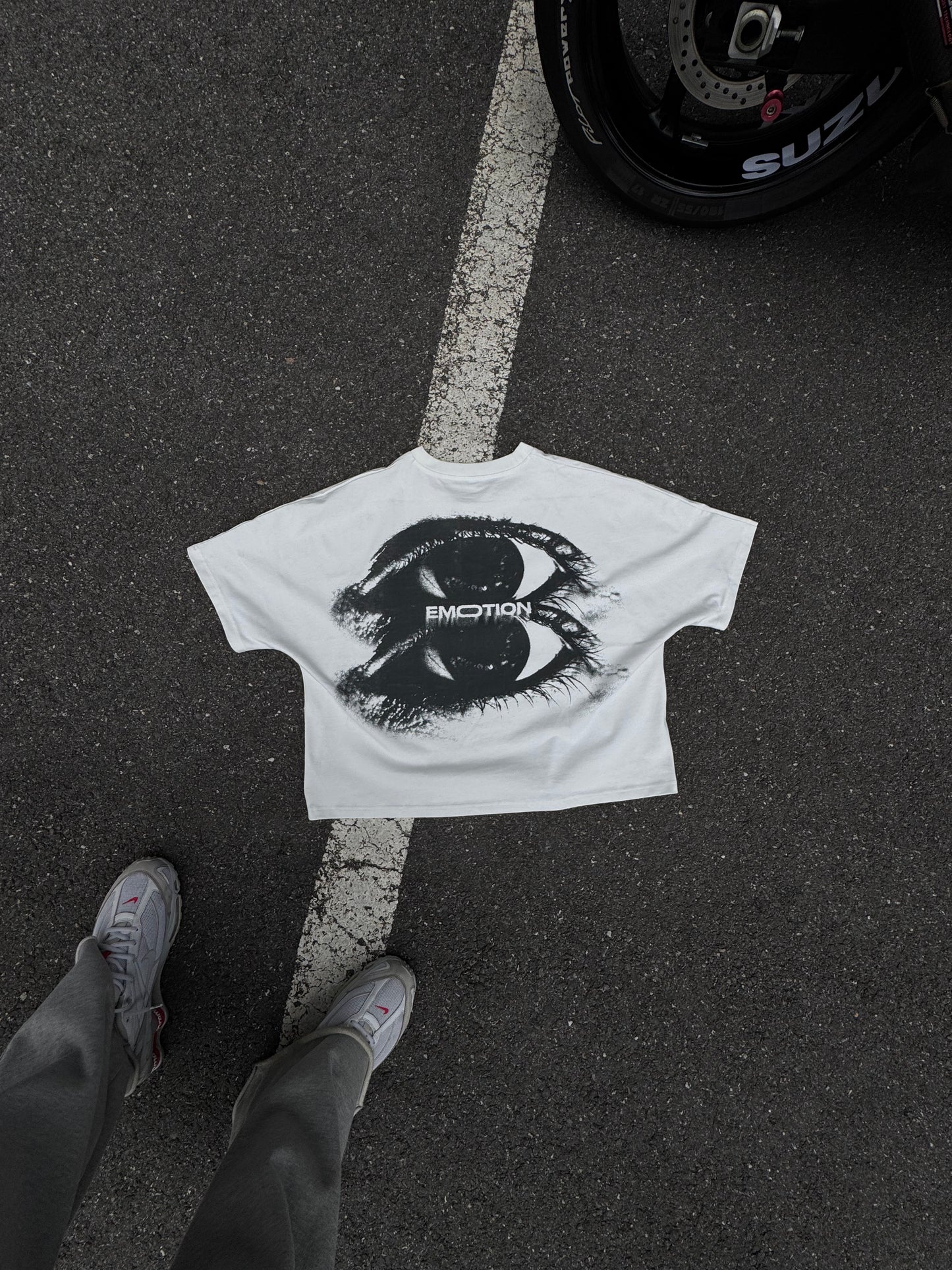 EMOTION 00 - CLARITY VISION